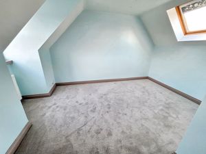 Bedroom- click for photo gallery